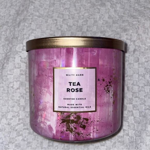 White Barn/ bath and bodywork’s Tea Rose NWT - Picture 1 of 3